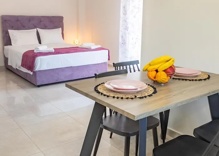 Effie's * Δρέπανο